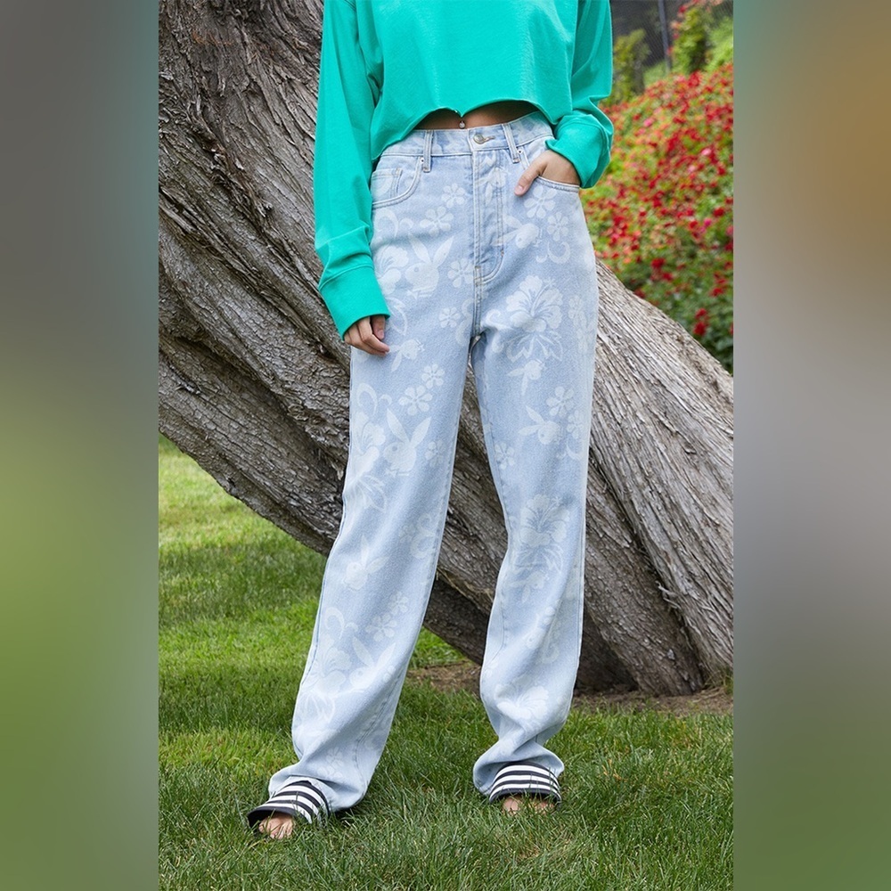 Playboy Vintage Wash Bunny Print Jeans 100% Cotton Straight Leg Y2K size 26